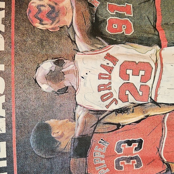 Chicago Bulls 'The Last Dance' Graphic T-Shirt Fruit Of The Loom Sz. M Vintage - Picture 5 of 8